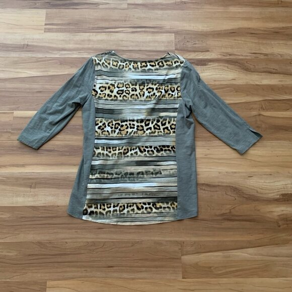 Chico's Top 1 Women's Size 8 Olive Animal Print Leopard Striped 3/4 Sleeve Boho - Picture 7 of 12